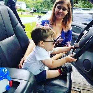 Meet your Posher, Samantha